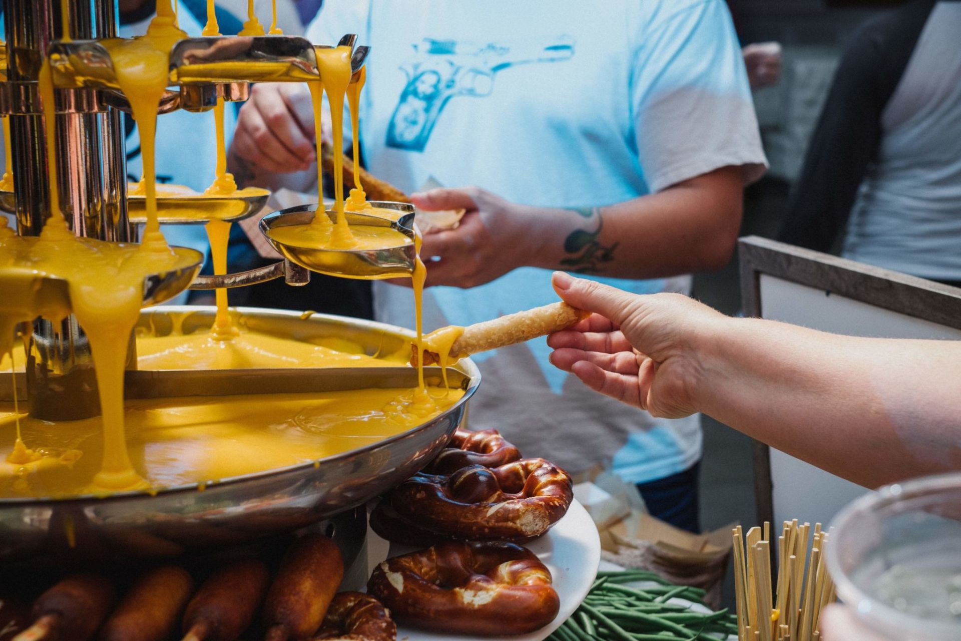 elle cuisine food stations Nacho Cheese Fountain Goodness!