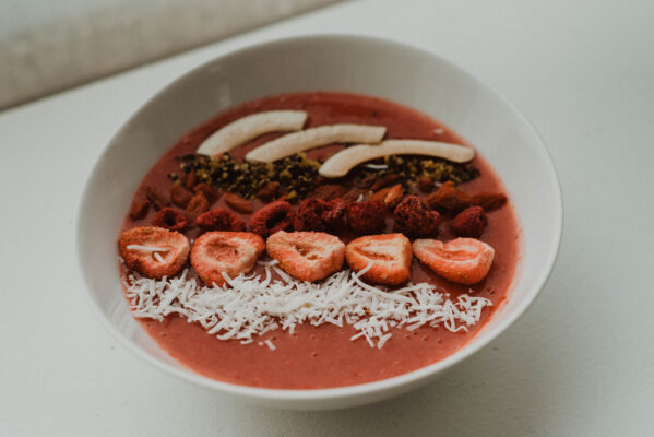 PLATED Superfood Smoothie Bowl scaled
