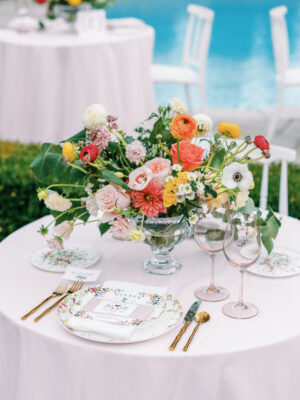 backyard birthday dinner tablescape scaled