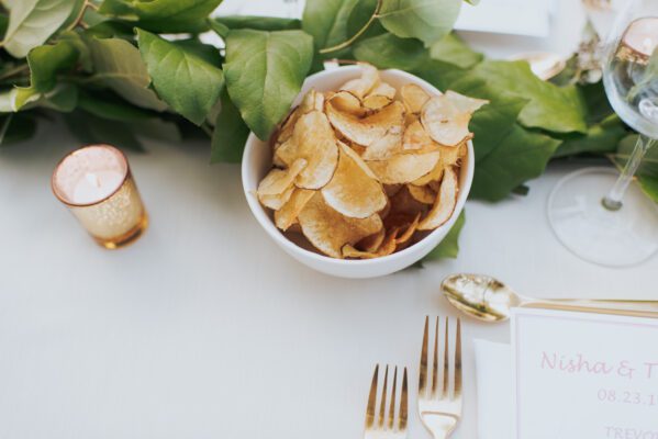 chips on table