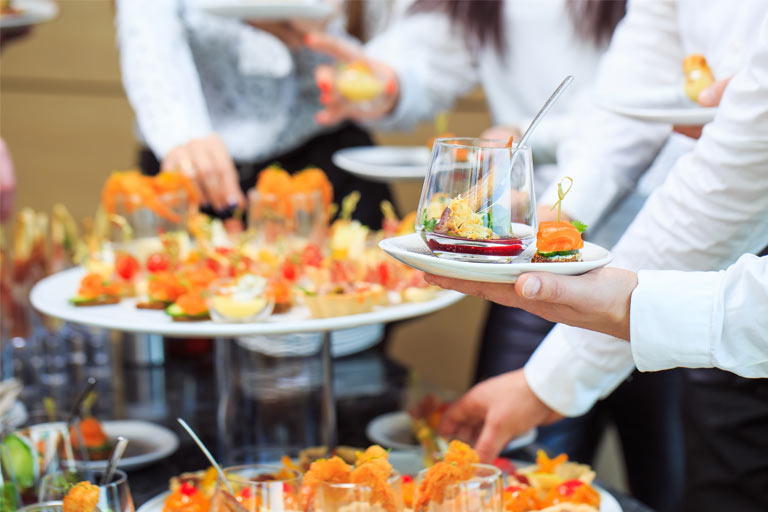 Importance of Food Presentation in Corporate Catering Events