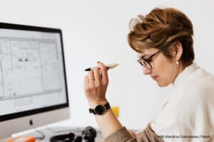 DIY vs. Professional Event Planner in Toronto: When to Hire Help