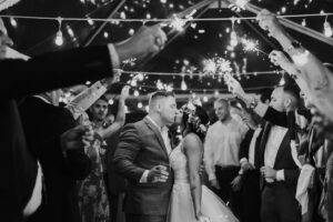 The Ultimate Guide to Planning a Vegan Wedding: From Catering to Decor