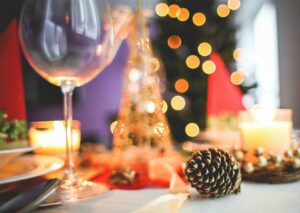 How to Organize a Corporate Christmas Party That Everyone Will Love